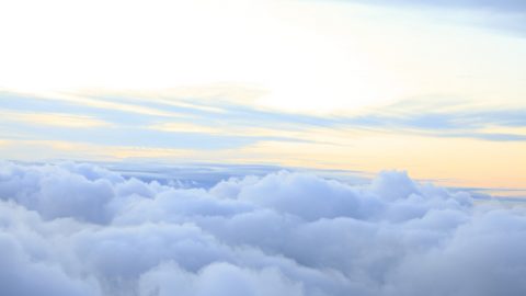 本気で遊ぶ、男の週末の過ごし方「雲海ウォッチ」