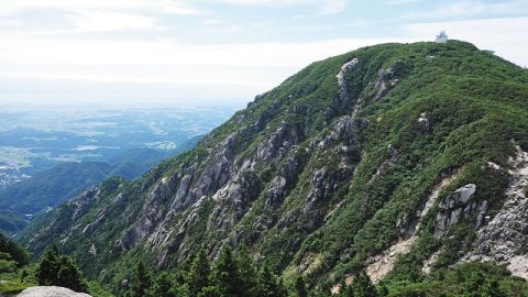 【のんびりローカル線で行く絶景低山の旅】近鉄湯の山線・御在所岳（三重県）