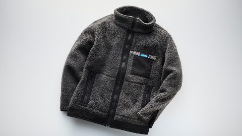 グレー1色が新鮮！ KAVU「ボアジャケット」のBE-PAL限定カラー