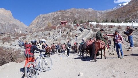 初めての海外自転車旅・ネパール中部の山奥、ジョムソン街道を旅した