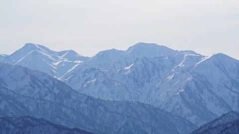 冬山の装備と服装は？スノーシューで「大地山」を日帰り登山！