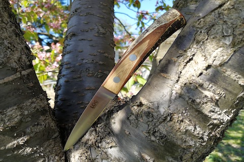｢LOGナイフ｣は刃物の老舗が作った日本でいちばん素朴なナイフ