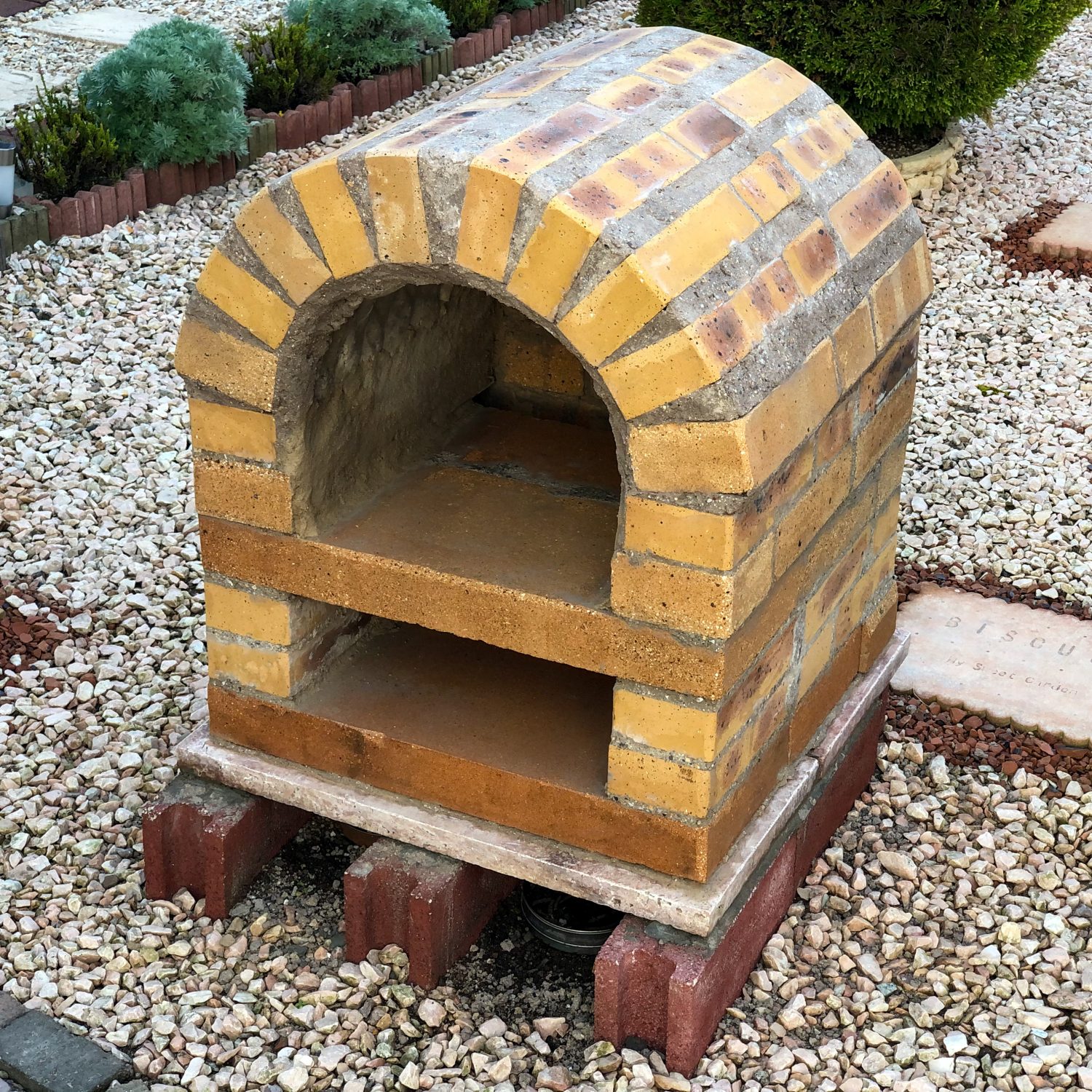 一番の 簡単耐火煉瓦ピザ窯