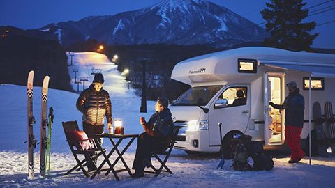 レンタルキャンピングカーで雪遊びを満喫！「星野リゾートアルツ磐梯」の要注目プラン