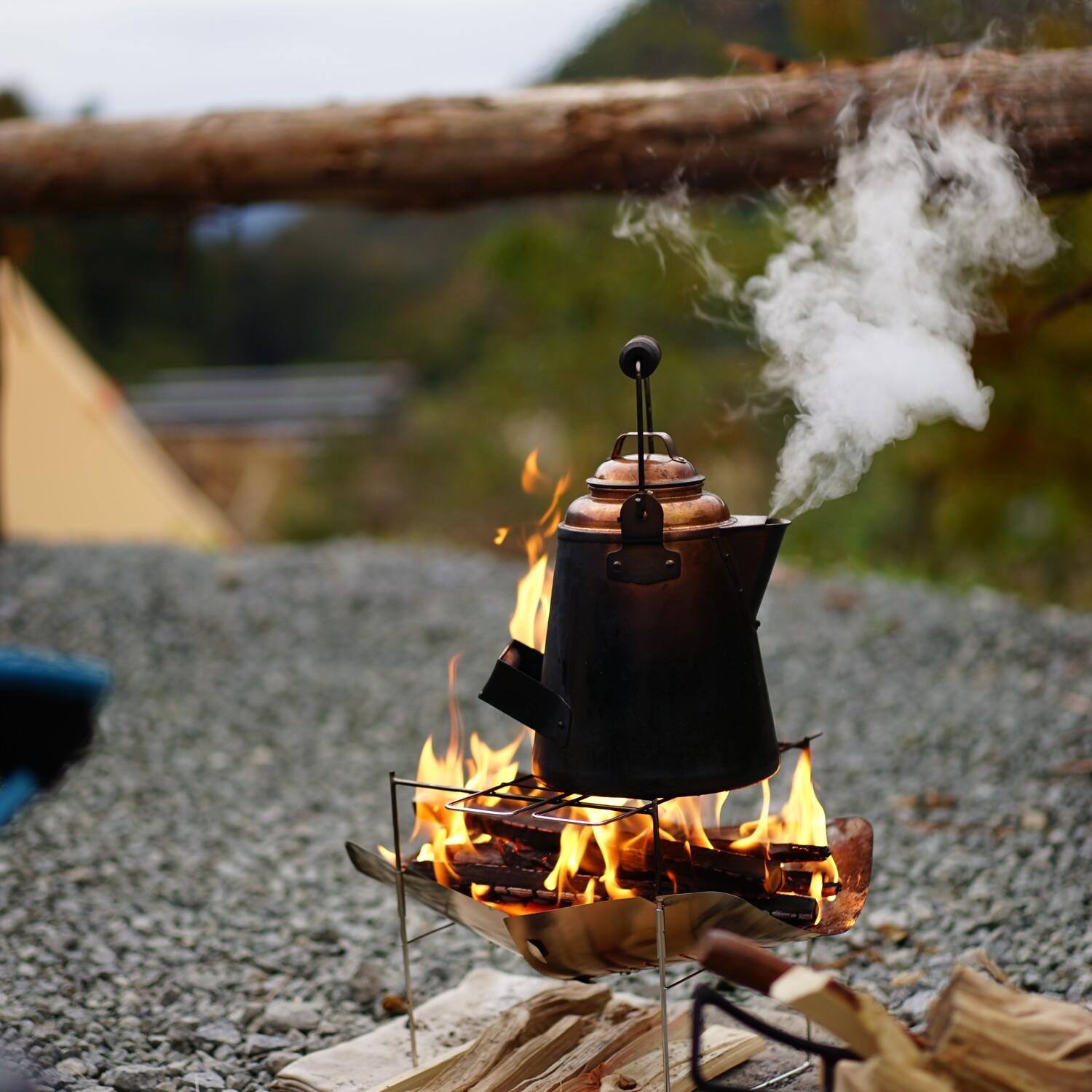 スイス発祥の焚き火台 ピコグリル 398 多くのキャンパーに愛される３つの魅力とは 焚き火道具 Be Pal キャンプ アウトドア 自然派生活の情報源ビーパル