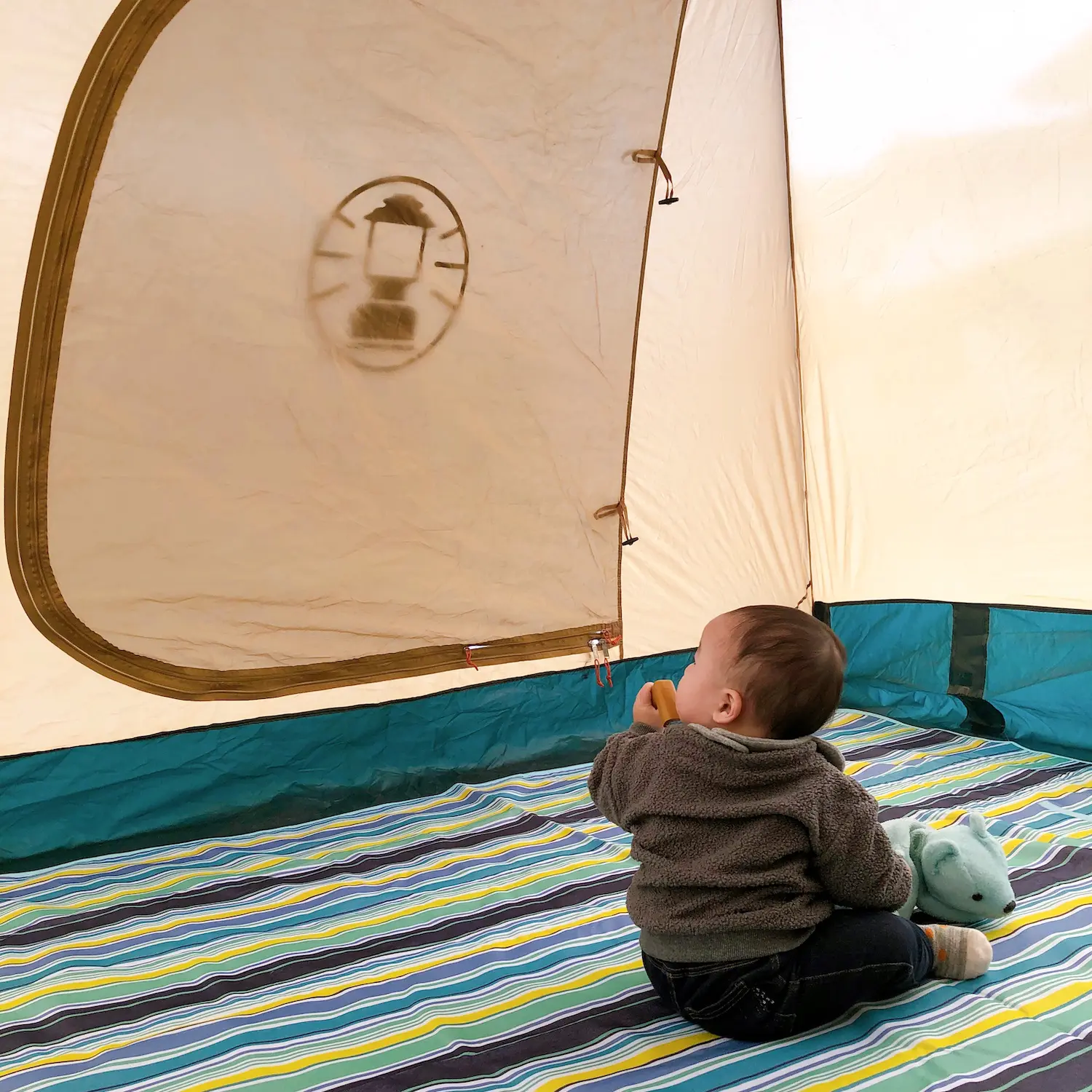 ０歳児とキャンプは可能 赤ちゃんのキャンプデビューにあると便利な持ち物は ママキャンパーの実体験から 子育て Be Pal キャンプ アウトドア 自然派生活の情報源ビーパル