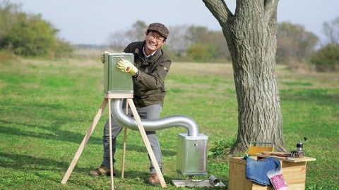 絶品アウトドアスモークに挑戦！「一斗缶スモーカー」でつくる絶品スモーク刺身の作り方