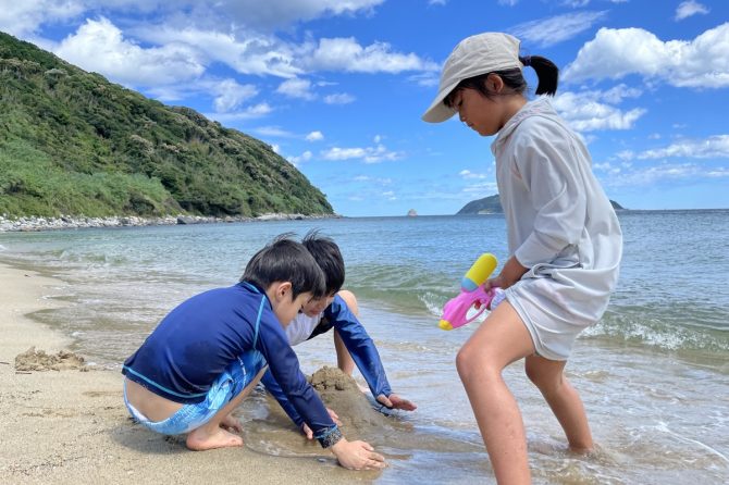 夏の終わりは要注意！クラゲだけじゃない、海を浮遊する「チンクイ」対策