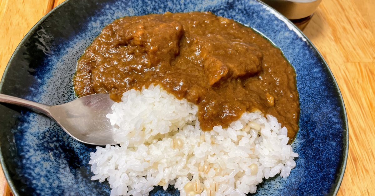 子ども用甘口カレーが大人に合わない問題”を解決！魔法のペースト