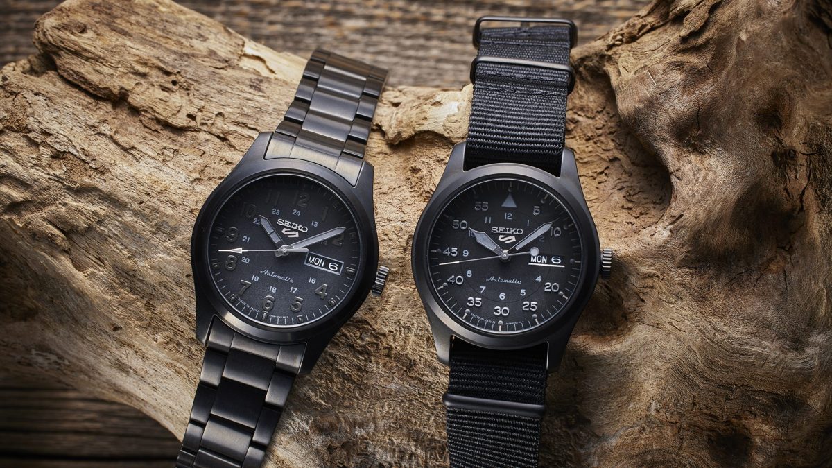 セイコー５SEIKO5SPORTSオートマチック自動巻きオールブラック黒い腕時計発掘したのでおつけします