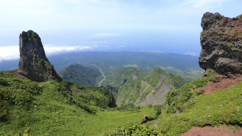 最北端の百名山「利尻富士」を知ってる？登山ガイドが利尻山に惚れ込む5つの理由