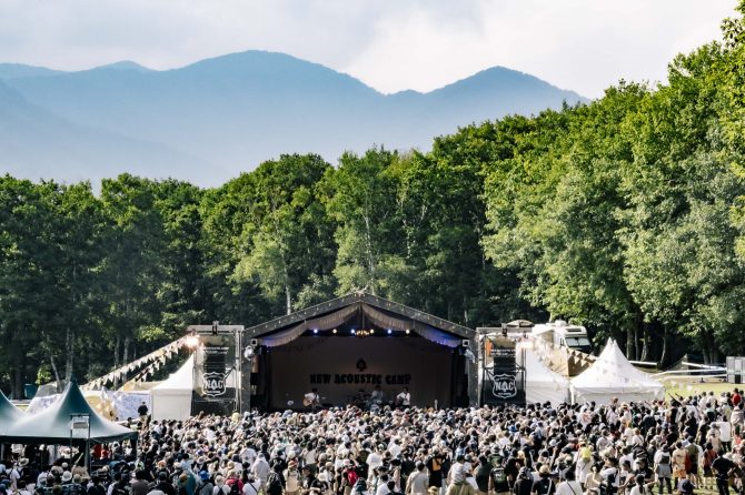 笑顔が溢れるイベント「New Acoustic Camp 2023」、通称ニューアコでイヤーマフを子供たちに！