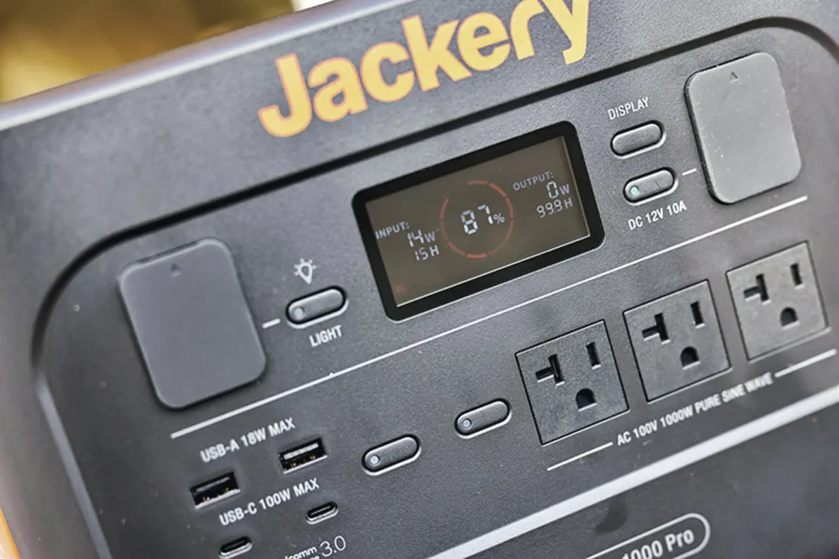 Jackery（ジャクリ）／ポータブル電源1000PRO | ポータブル電源 【BE 