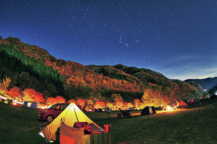 この星空は一生忘れられない！ 夜空が美しい絶景キャンプ場15選 