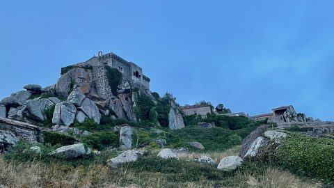 ポルトガルの世界遺産の街・シントラでホタル観察！夕暮れの絶景＆月光が頼りのハイキング