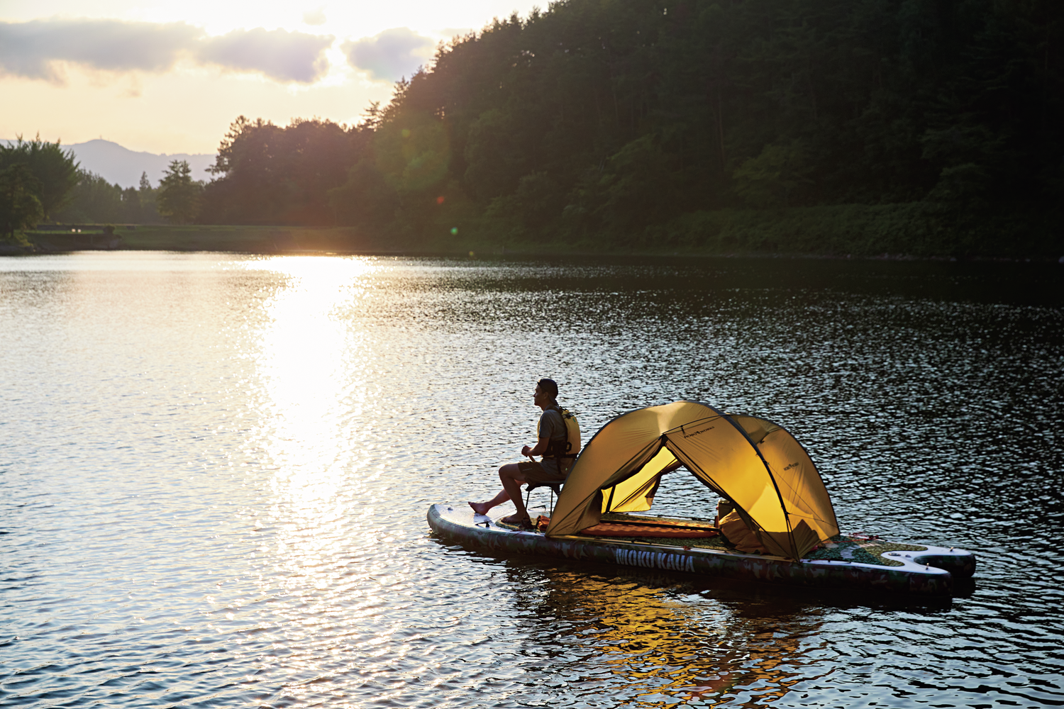 スーパーSUPで湖上の漂流CAMP、はじめませんか？