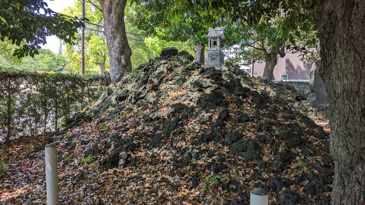 富士山っぽさはないけれど歴史を感じる江戸川区の浮州浅間神社【プロハイカー斉藤正史のTOKYO山頂ガイド File.79】