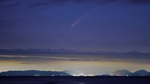 次のチャンスは数万年後!? 一時は崩壊説が出た紫金山・アトラス彗星が、一転、見られるかも！