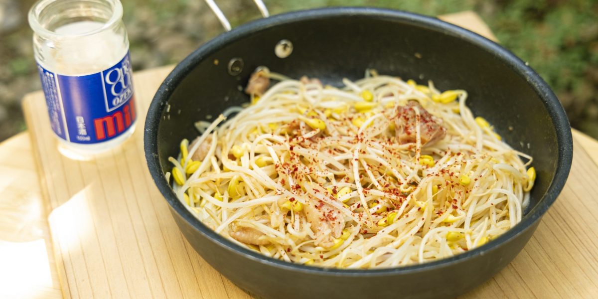 つまみと締めの連続技！焼き鳥缶ともやしを使った「みそ炒め」からの「みそ汁」【PR】