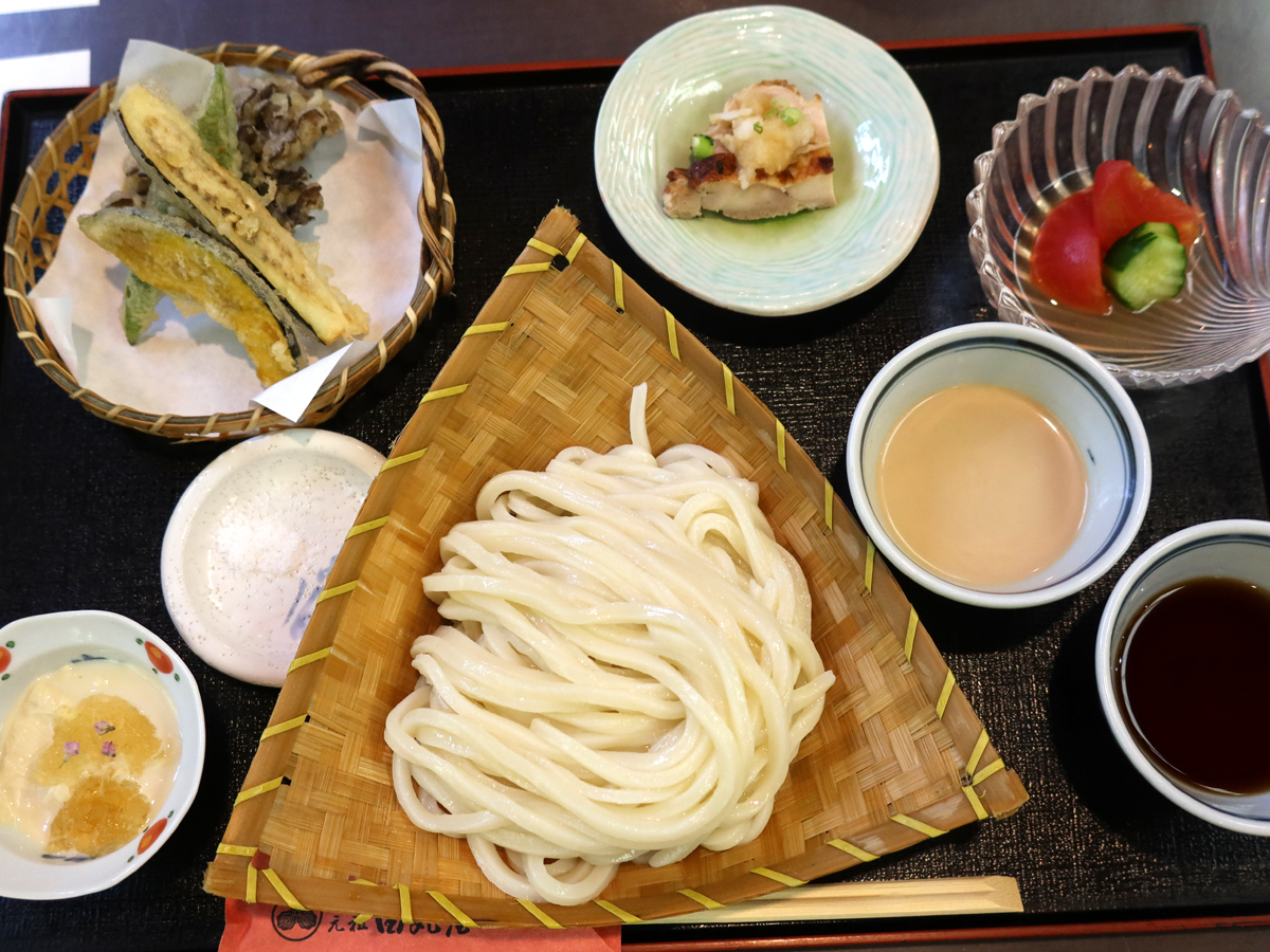 田丸屋のほてい様福膳