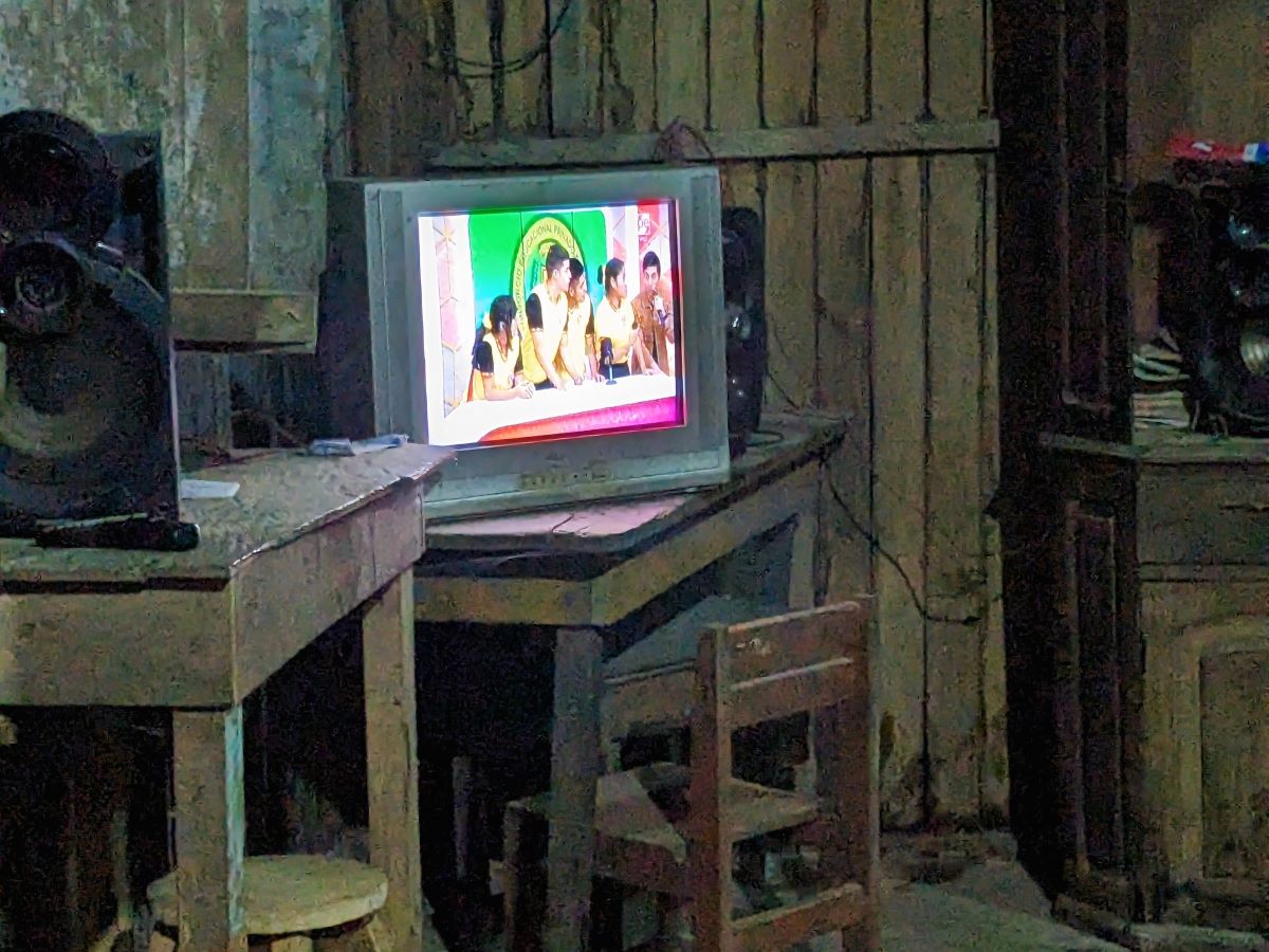 ブラウン管テレビ