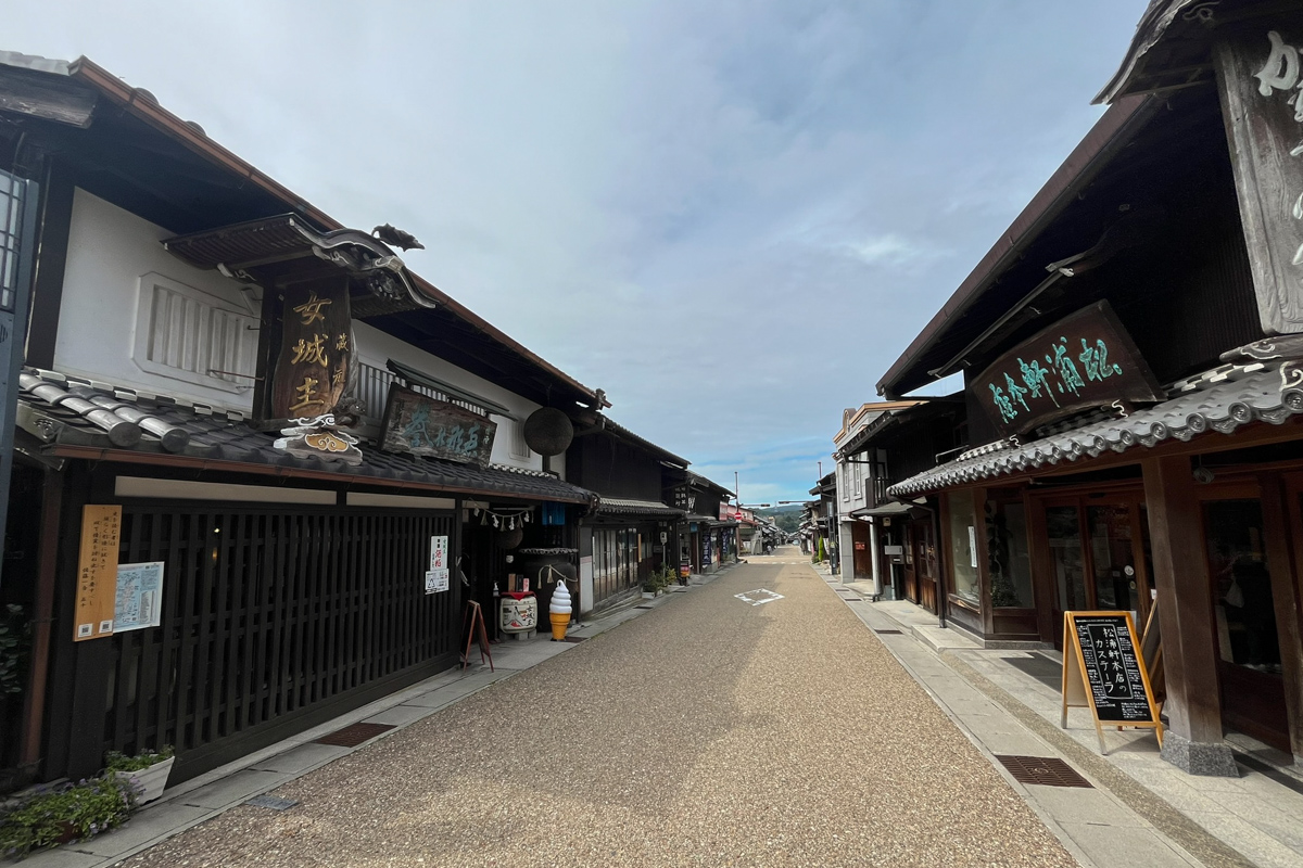 恵那市岩村町の城下町。