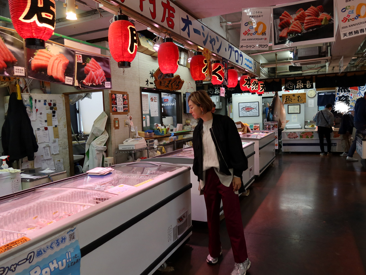 さかな館の店内