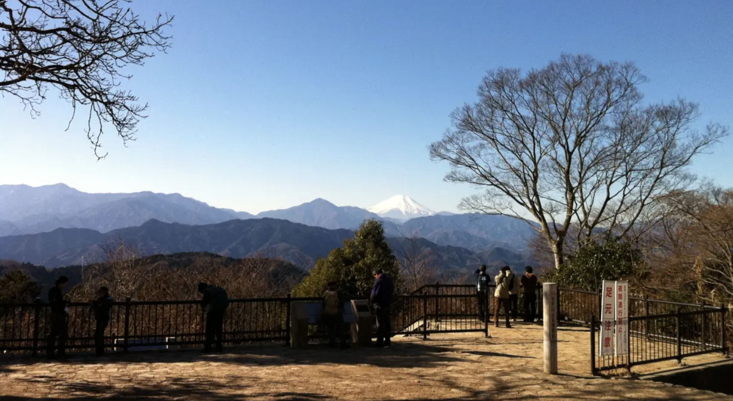 初日の出を山頂で迎える！おすすめスポット6選と注意点も紹介