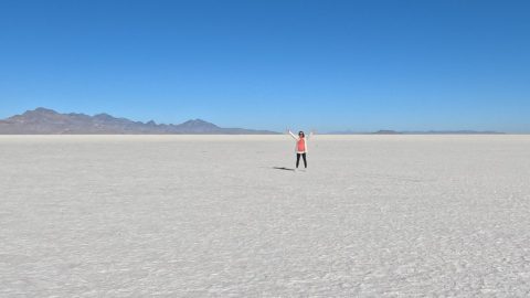 見渡す限り白い大平原！アメリカ・ユタ州の塩湖「ボンネビル・ソルトフラッツ」が織りなす異世界感