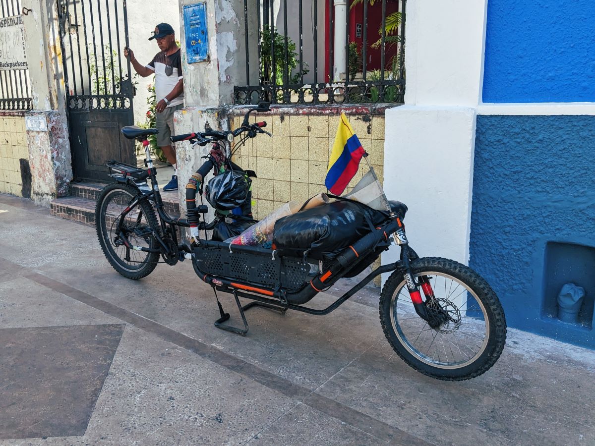 荷物をたくさん積める旅自転車