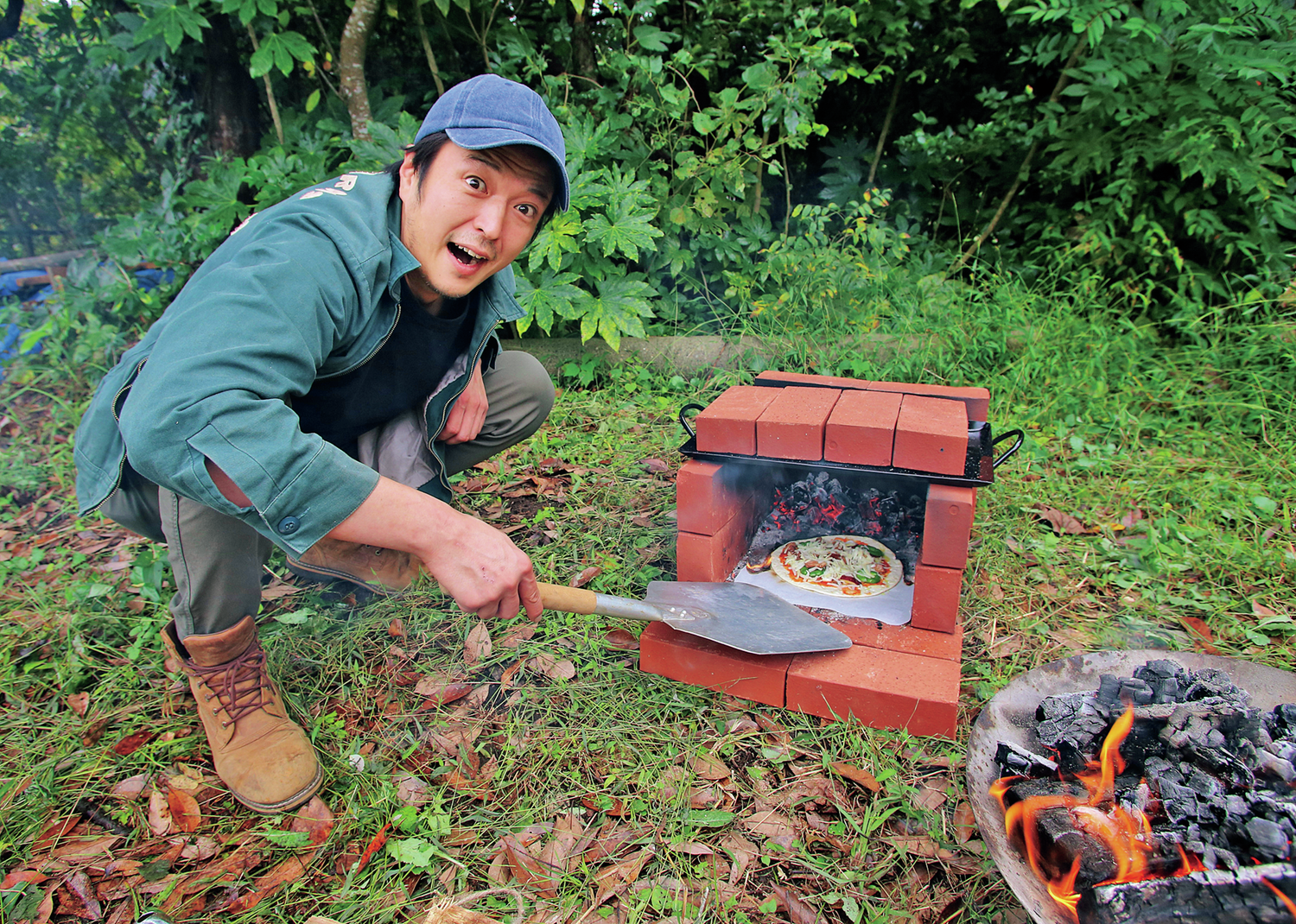 SDGs的ピザの完成！野菜くずを活用した「おせちピザ作り」に挑戦してみた