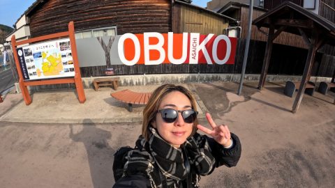 旅エッセイスト・国井律子がおすすめする佐賀県呼子ひとり旅～七ツ釜クルージング、七ツ釜洞窟体験、朝市など