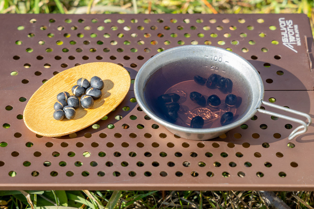 炒り黒豆と黒豆茶