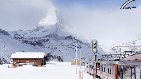 実は春がおすすめのスイス・ツェルマット。大自然を楽しむなら人が少ない穴場シーズンを狙え！