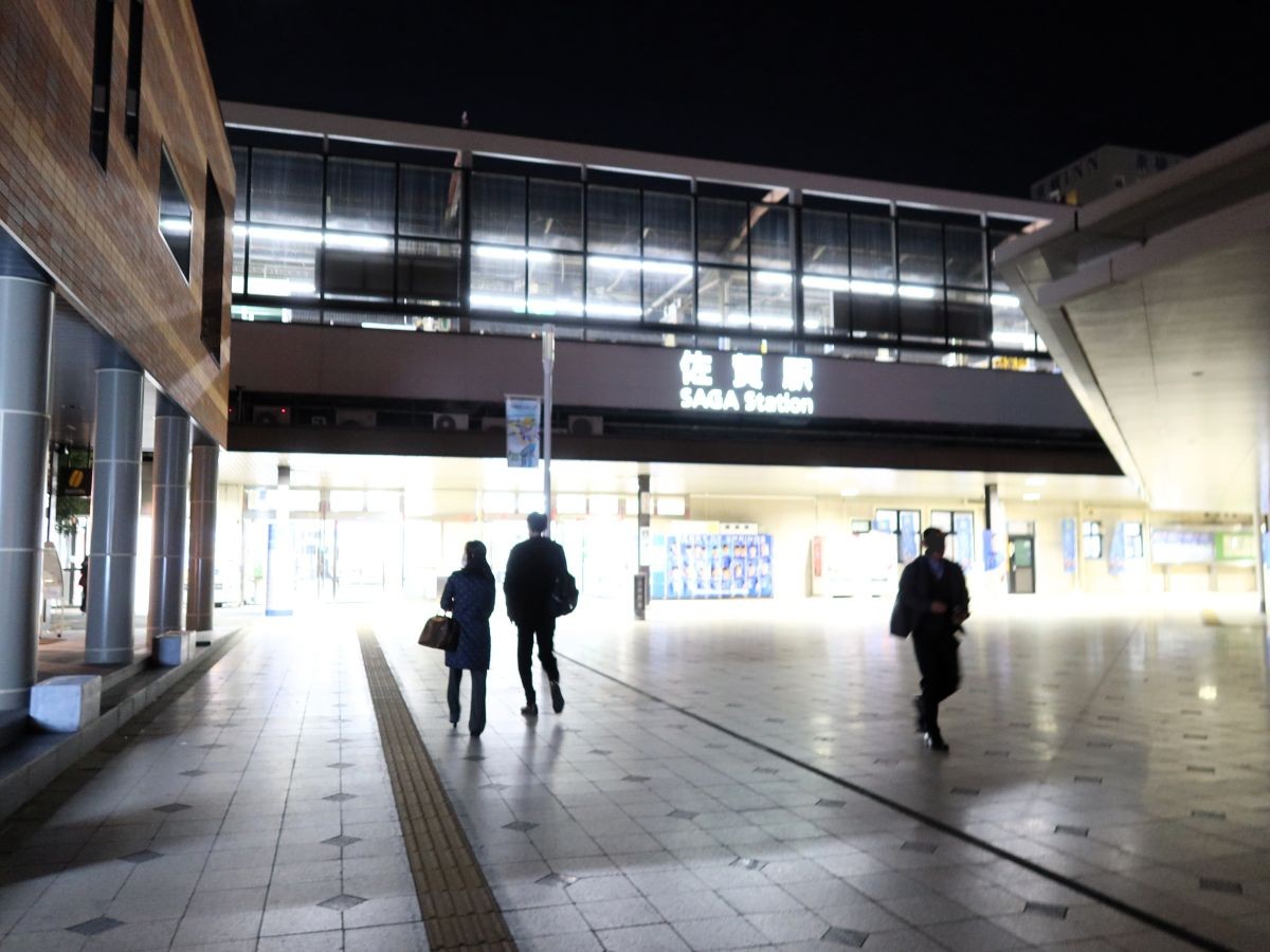 JR佐賀駅の朝