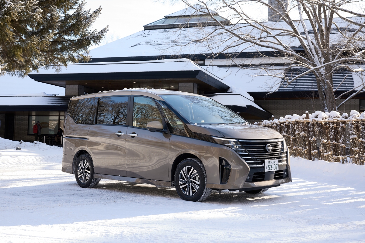 日産・セレナは雪に強いミニバンでした！「e-POWER」+「e-4ORCE」の安心感は絶大なり